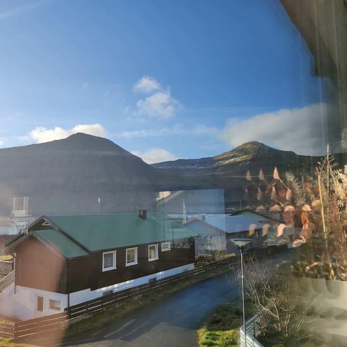New Flat With Hot Tub - No1 Leilighet Oyndarfjordur Eksteriør bilde